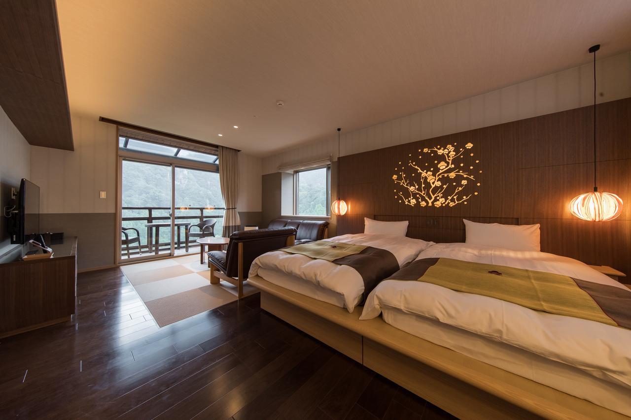 Okuhita Onsen Umehibiki Hotel ภายนอก รูปภาพ