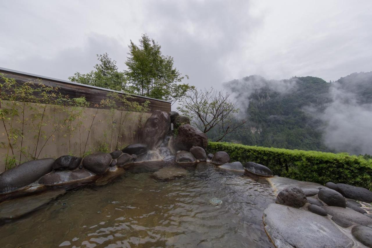 Okuhita Onsen Umehibiki Hotel ภายนอก รูปภาพ