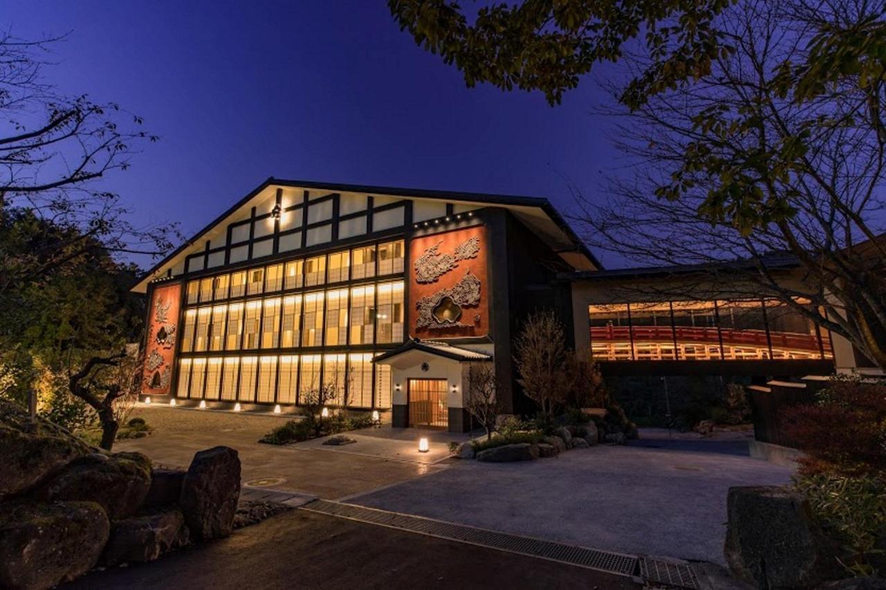 Okuhita Onsen Umehibiki Hotel ภายนอก รูปภาพ