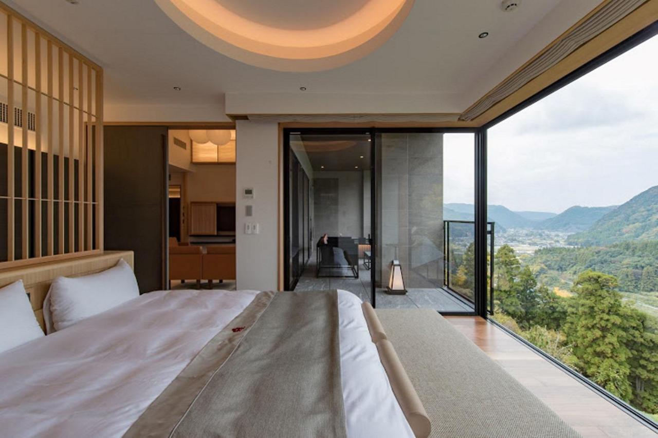 Okuhita Onsen Umehibiki Hotel ภายนอก รูปภาพ