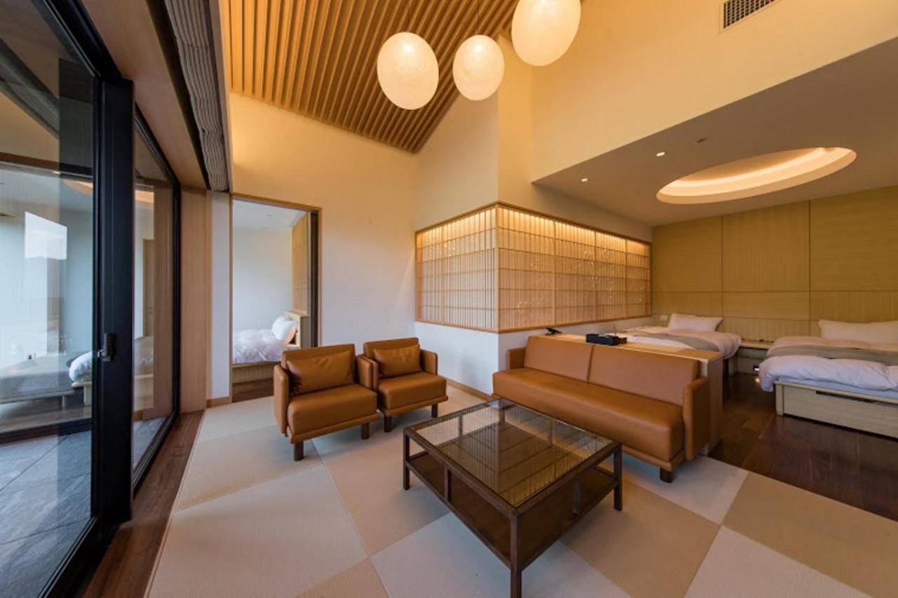 Okuhita Onsen Umehibiki Hotel ภายนอก รูปภาพ